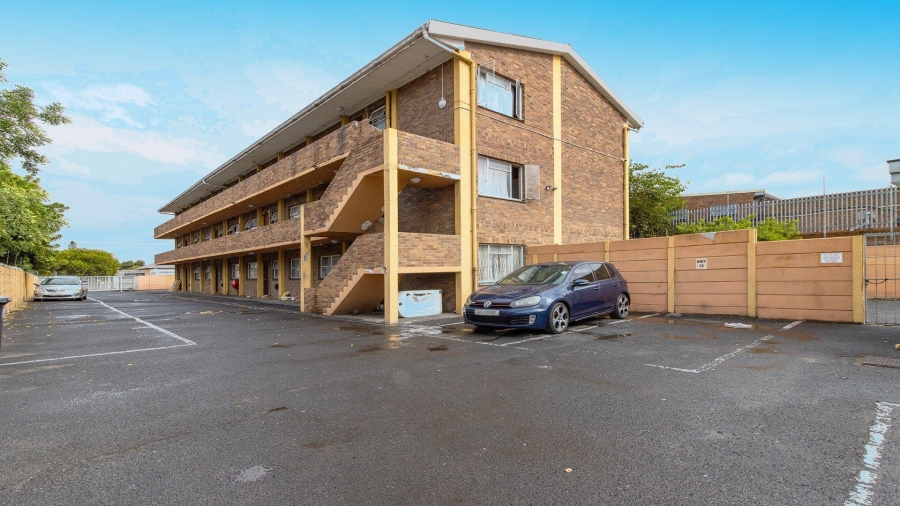 2 Bedroom Property for Sale in Parow Valley Western Cape